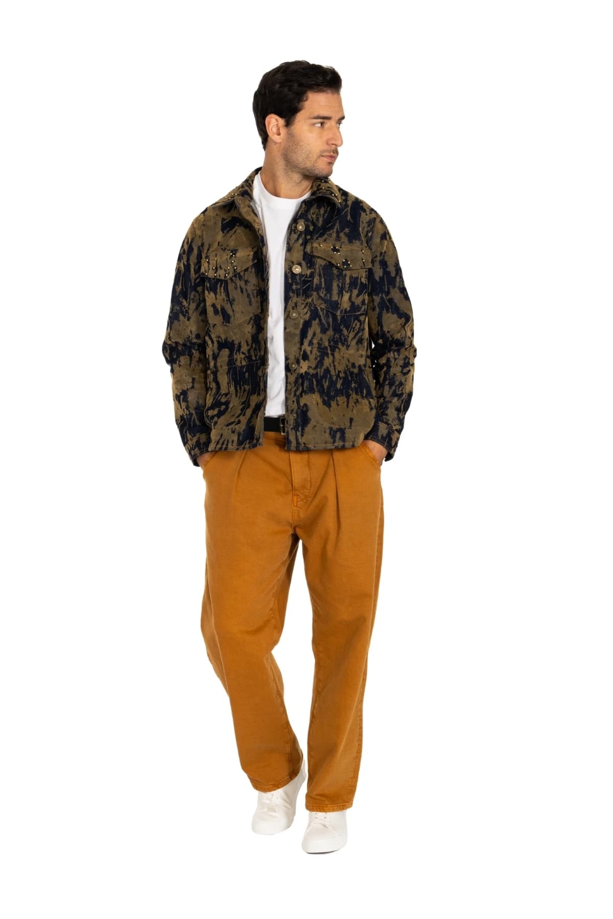 Denim Moon men's tobacco pleated relaxed-fit denim trousers with a wide leg, full-length side view on model.