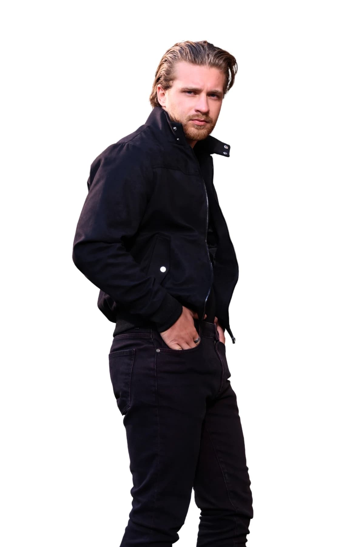 Denim Moon erkek siyah dokuma ceket, çıtçıtlı yaka tırnağı ve yan cepleriyle modelde yandan görünüm.