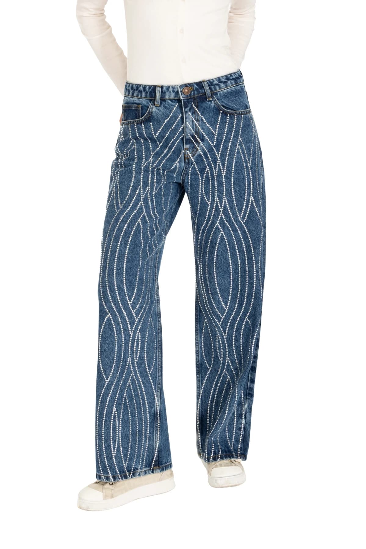 Denim Moon kadın orta mavi geniş paça denim pantolon, dalga desenli taş işleme detayı önden yakın görünüm.